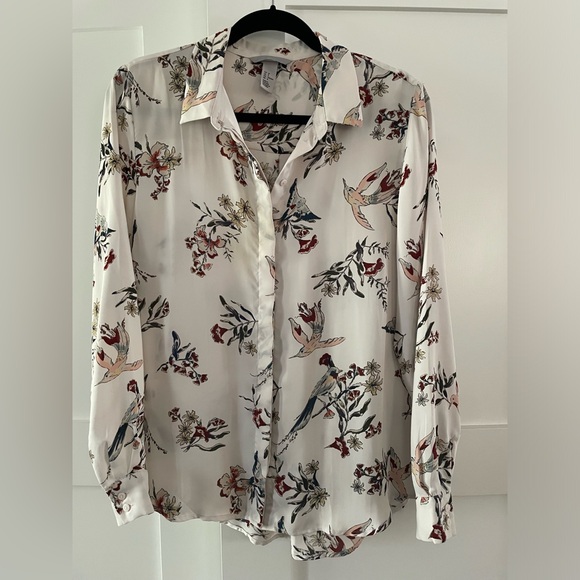 H&M bird pattern blouse - Picture 1 of 6